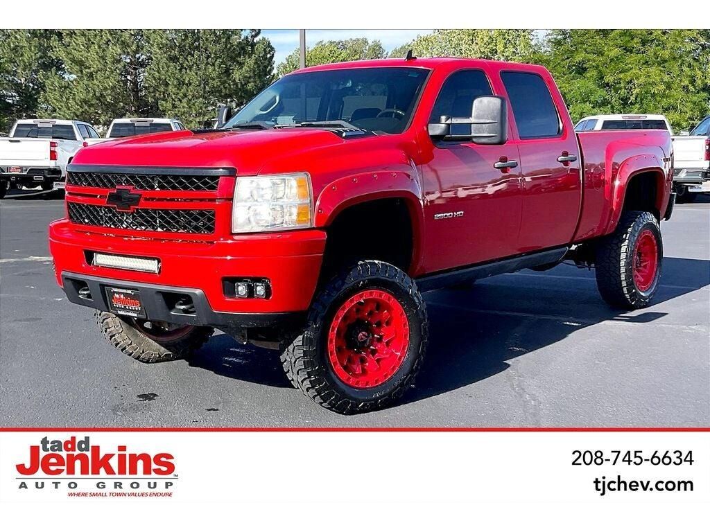 2011 Chevrolet Silverado 2500HD LT — photo 1 of 1