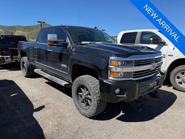 2017 Chevrolet Silverado 2500HD High Country