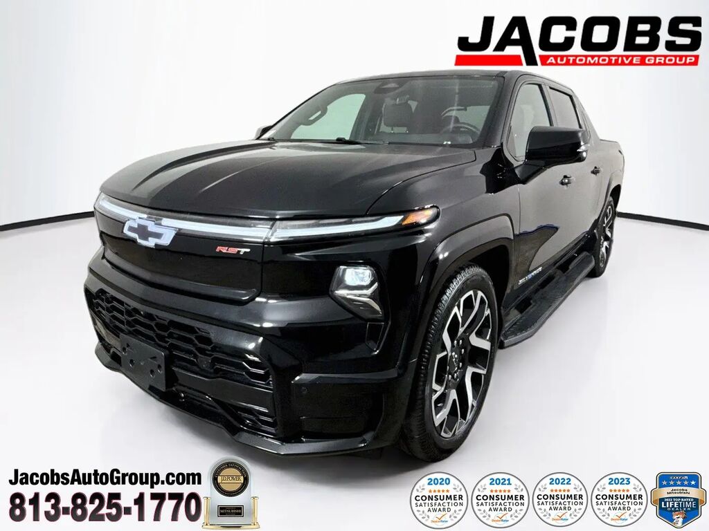 2024 Chevrolet Silverado EV RST — photo 1 of 13