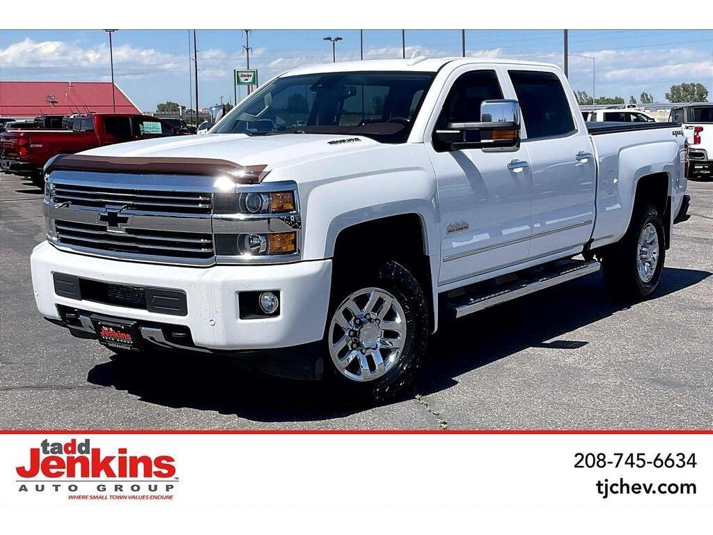 2016 Chevrolet Silverado 3500HD High Country — photo 1 of 1