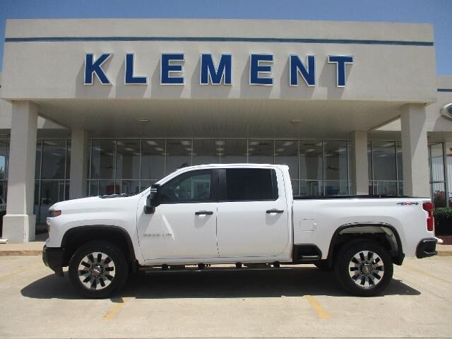 2025 Chevrolet Silverado 2500HD Custom