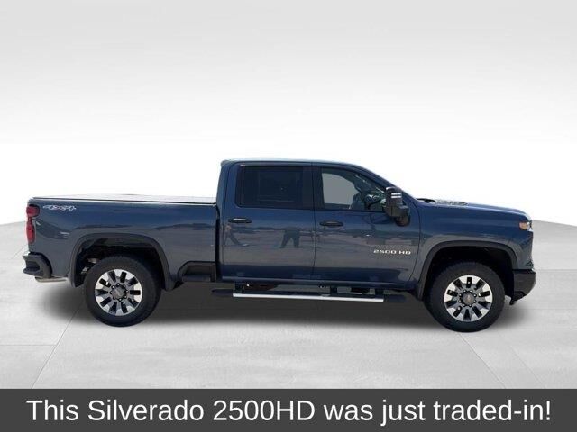 2026 Chevrolet Silverado 2500HD Custom