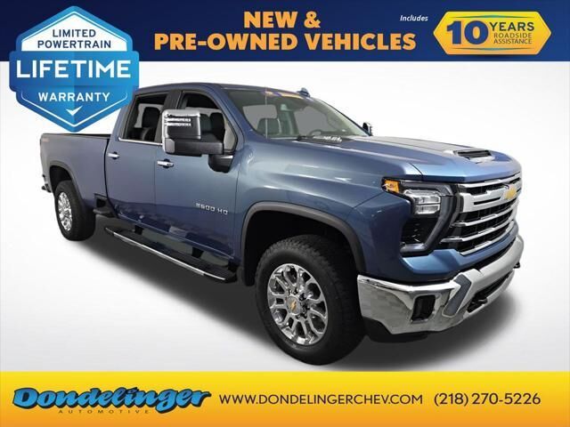 2025 Chevrolet Silverado 2500HD LTZ — photo 1 of 13
