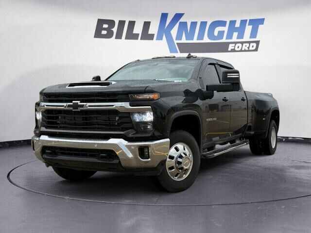 2025 Chevrolet Silverado 3500HD LT