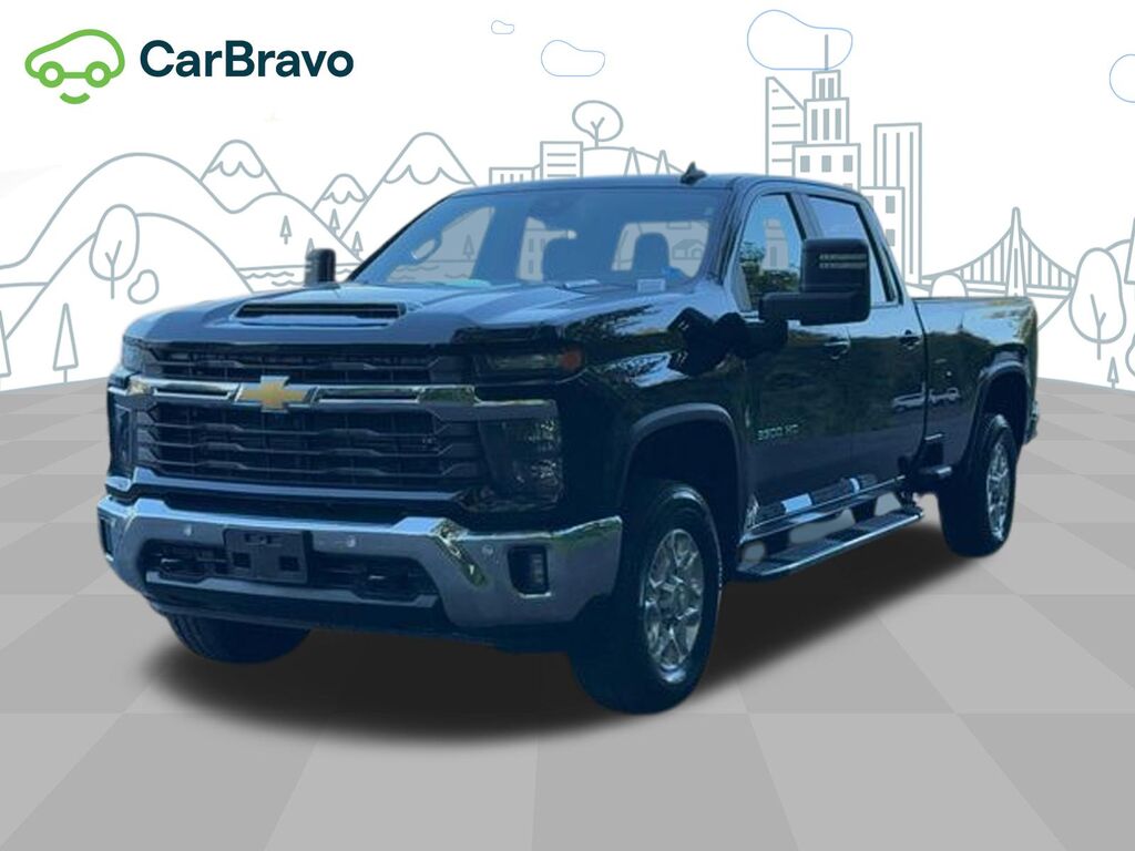 2025 Chevrolet Silverado 3500HD LT — photo 1 of 7