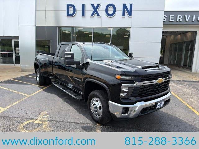 2026 Chevrolet Silverado 3500HD LT