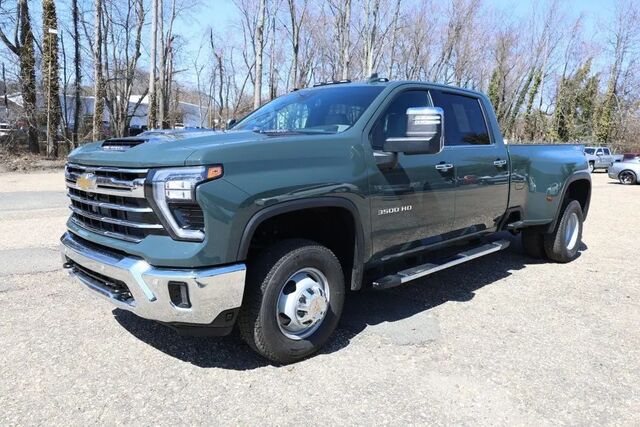 2026 Chevrolet Silverado 3500HD LTZ