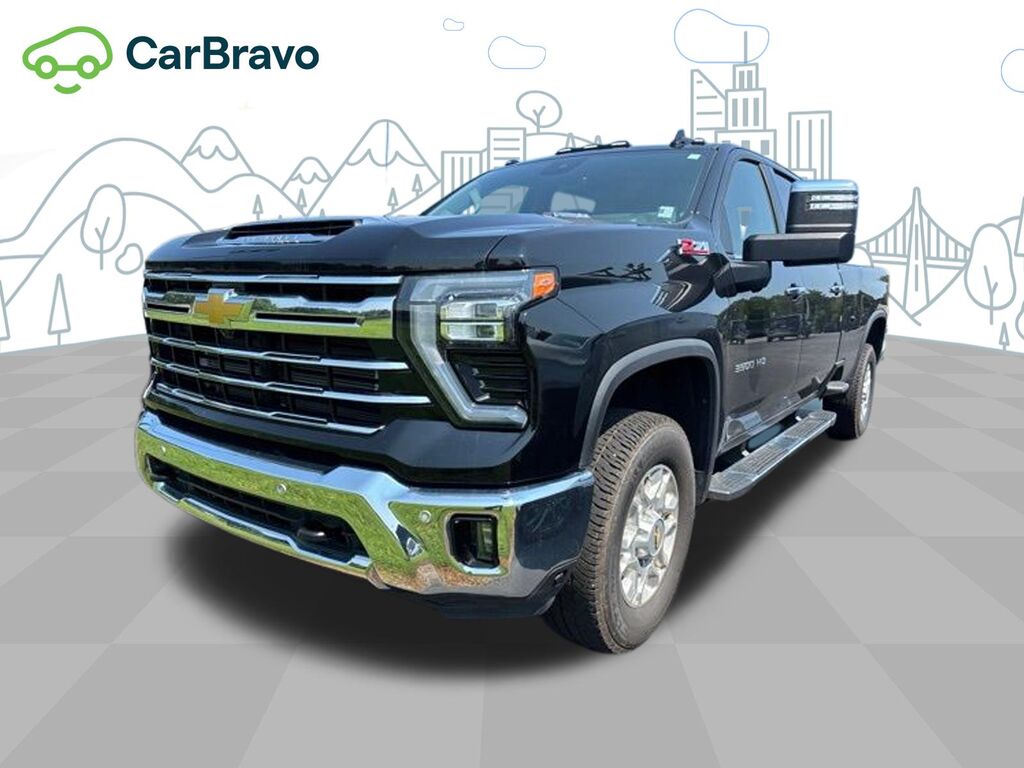 2025 Chevrolet Silverado 3500HD LTZ — photo 1 of 7