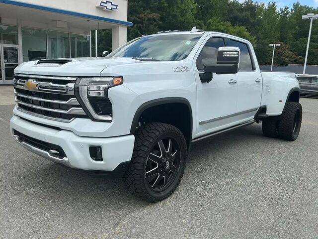 2026 Chevrolet Silverado 3500HD High Country