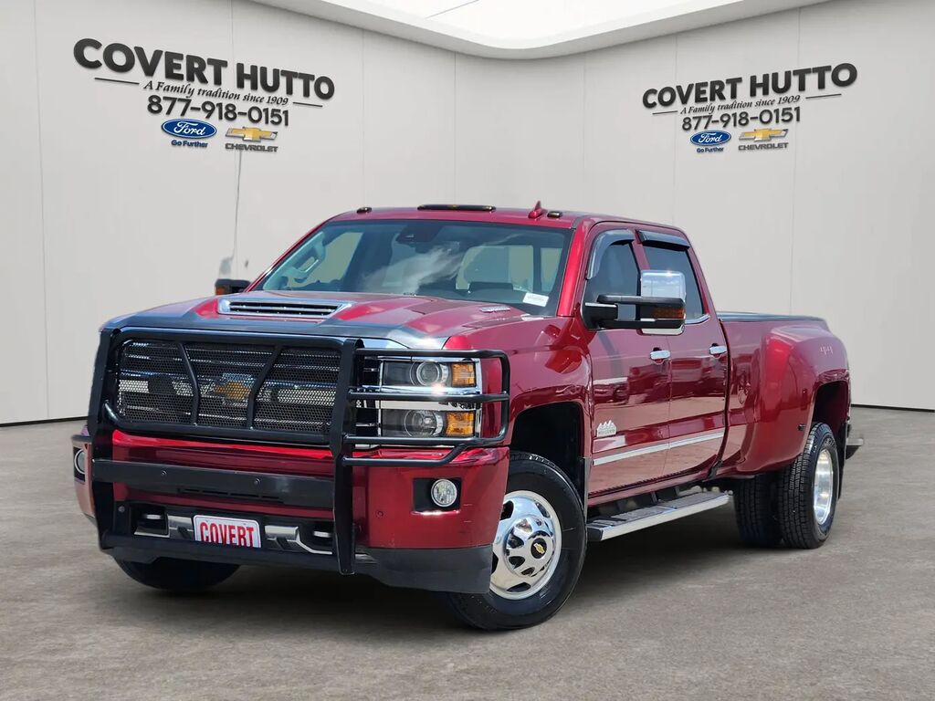 2019 Chevrolet Silverado 3500HD High Country — photo 1 of 16