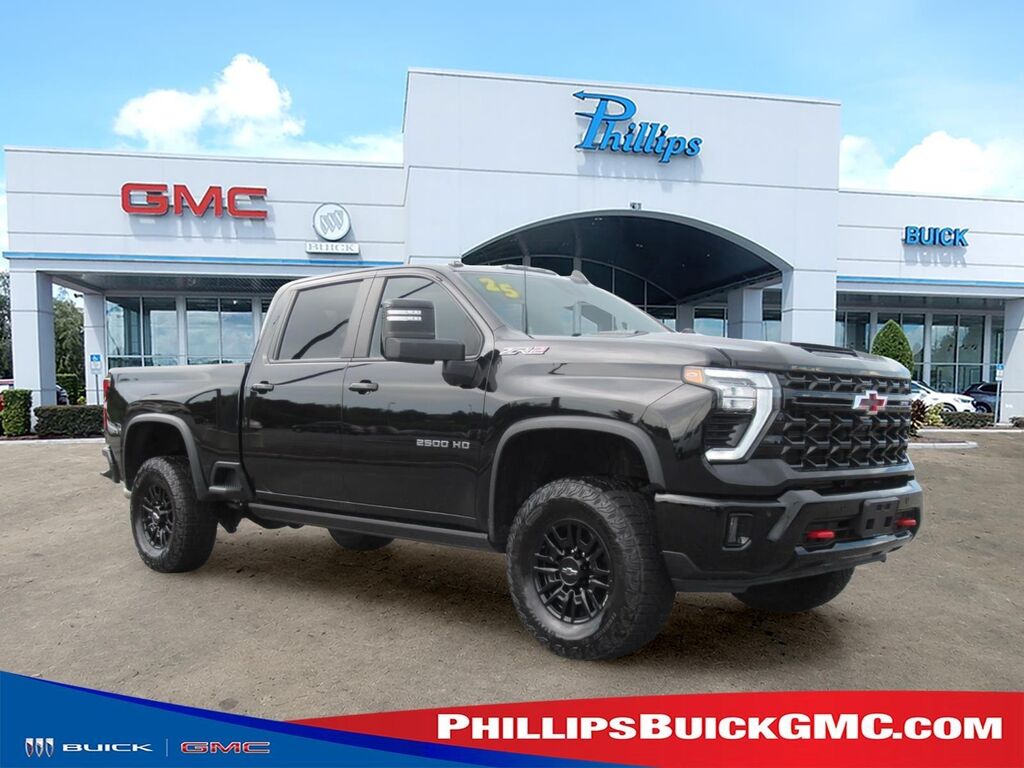 2025 Chevrolet Silverado 2500HD ZR2 — photo 1 of 27