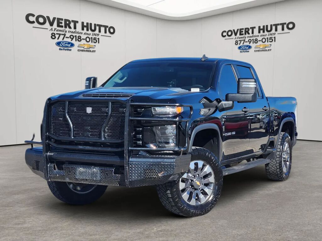 2021 Chevrolet Silverado 2500HD Custom — photo 1 of 13