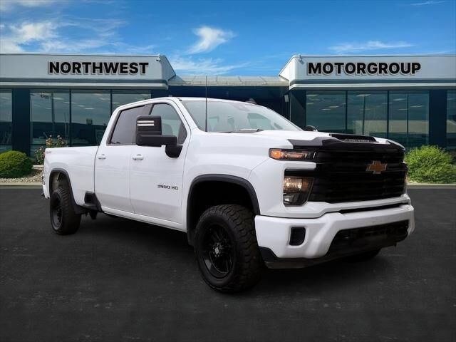 2024 Chevrolet Silverado 3500HD LT
