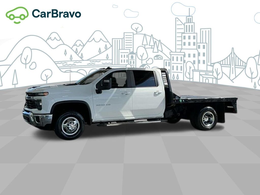 2024 Chevrolet Silverado 3500HD LT DRW — photo 1 of 6