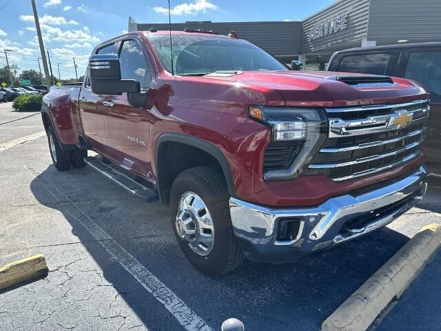 2024 Chevrolet Silverado 3500HD LTZ