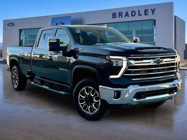 2024 Chevrolet Silverado 3500HD LTZ