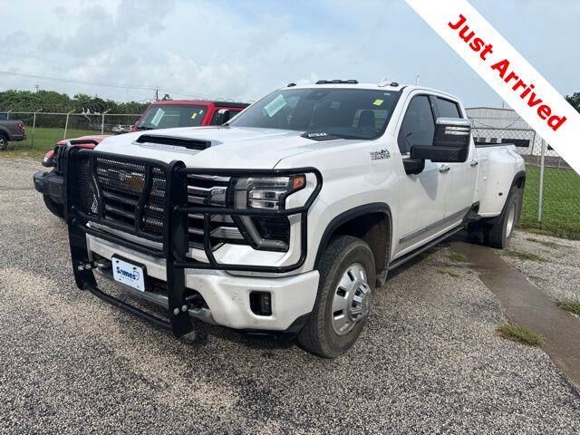 2024 Chevrolet Silverado 3500HD High Country