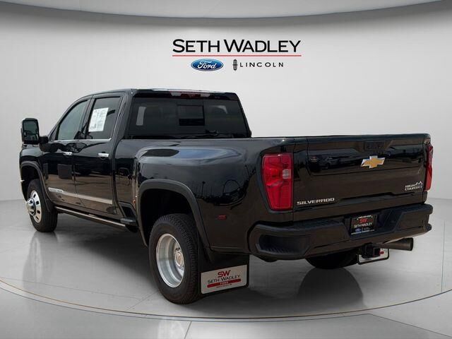 2024 Chevrolet Silverado 3500HD High Country