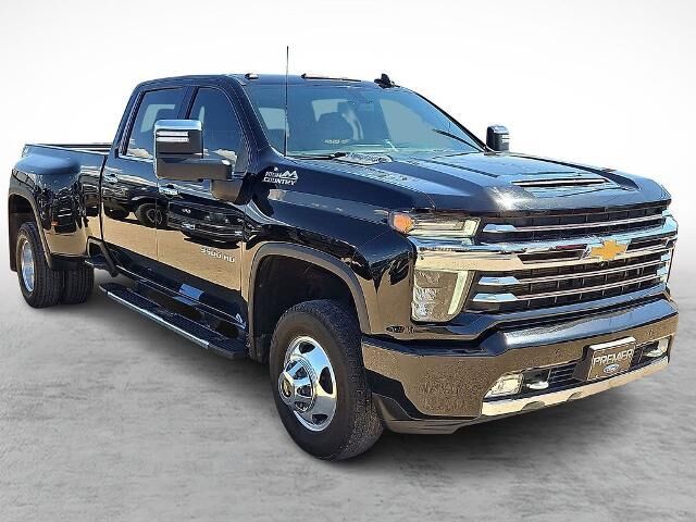 2022 Chevrolet Silverado 3500HD High Country