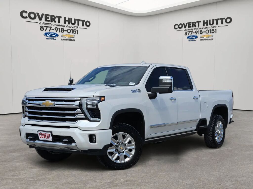 2024 Chevrolet Silverado 3500HD High Country — photo 1 of 13