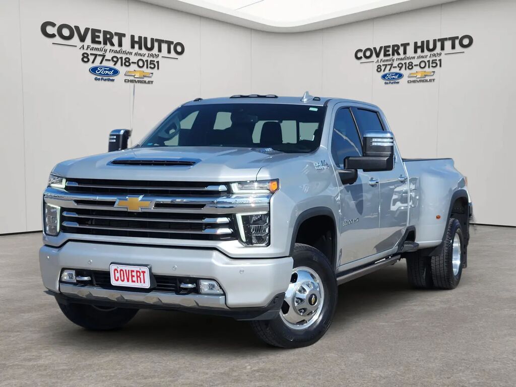 2023 Chevrolet Silverado 3500HD High Country — photo 1 of 13