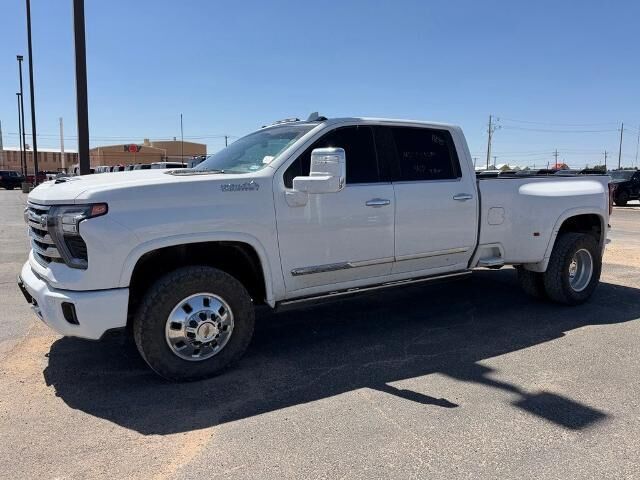 2024 Chevrolet Silverado 3500HD High Country