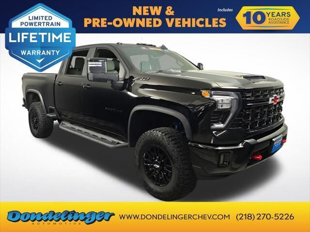 2024 Chevrolet Silverado 2500HD ZR2 — photo 1 of 12