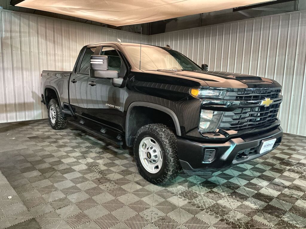 2024 Chevrolet Silverado 2500HD WT — photo 1 of 7