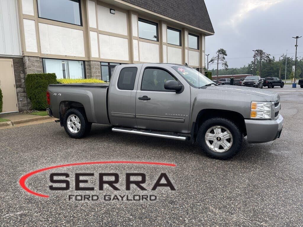 2009 Chevrolet Silverado 1500 Work Truck — photo 1 of 1