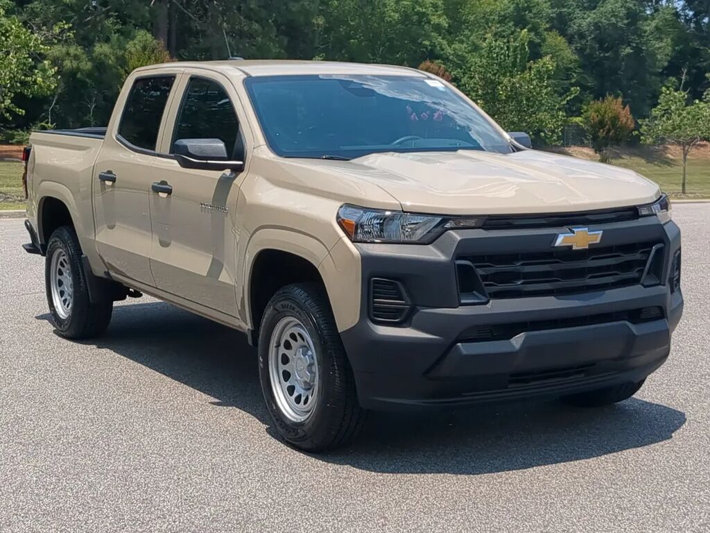 2023 Chevrolet Colorado Work Truck — photo 1 of 13