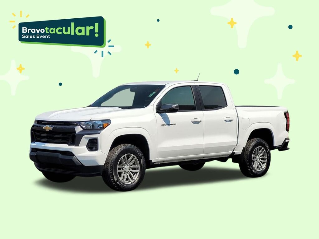 2024 Chevrolet Colorado LT — photo 1 of 7