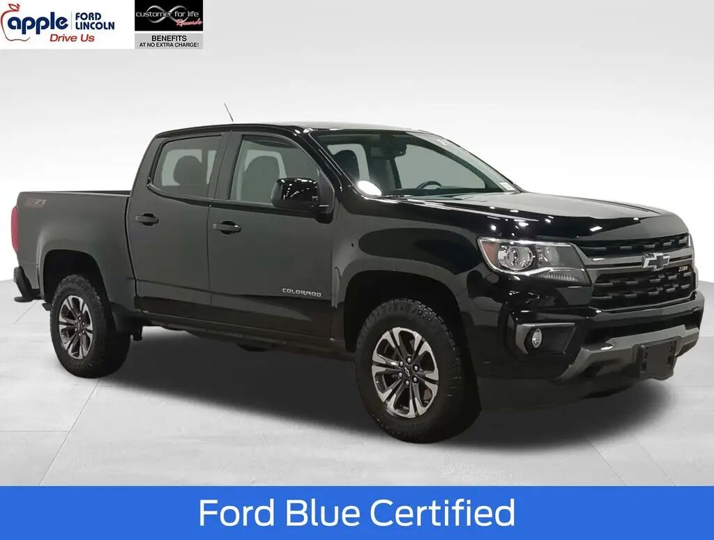 2022 Chevrolet Colorado Z71 — photo 1 of 12