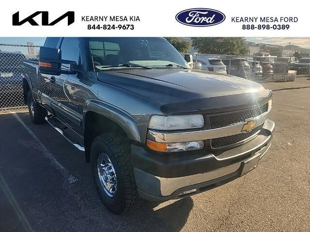 2002 Chevrolet Silverado 2500HD LS