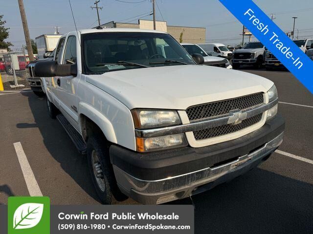 2003 Chevrolet Silverado 2500HD LS