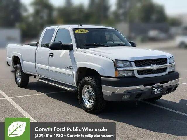 2003 Chevrolet Silverado 2500HD LS