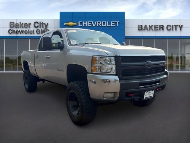 2008 Chevrolet Silverado 2500HD LTZ — photo 1 of 6