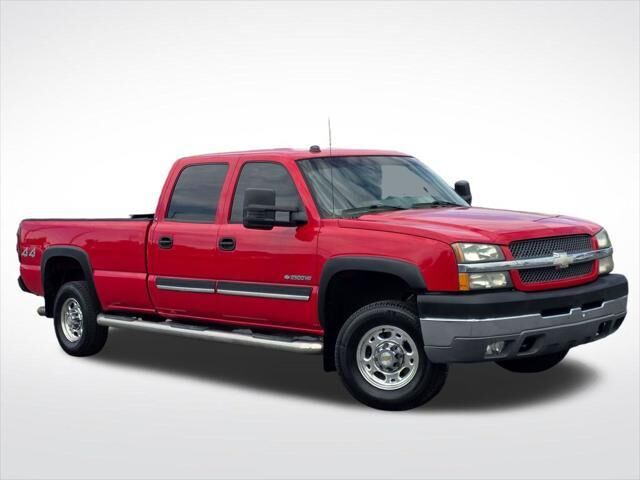 2004 Chevrolet Silverado 2500HD LS