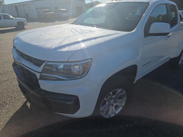 2022 Chevrolet Colorado LT — photo 1 of 6
