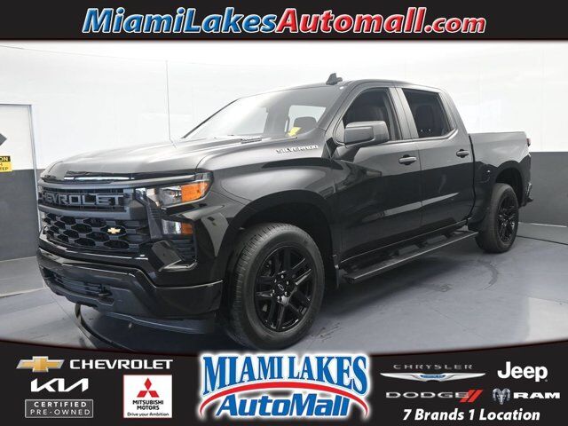2024 Chevrolet Silverado 1500 Custom — photo 1 of 13