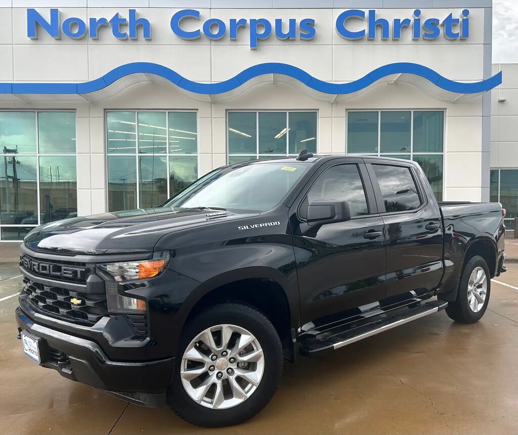 2026 Chevrolet Silverado 1500 Custom — photo 1 of 10