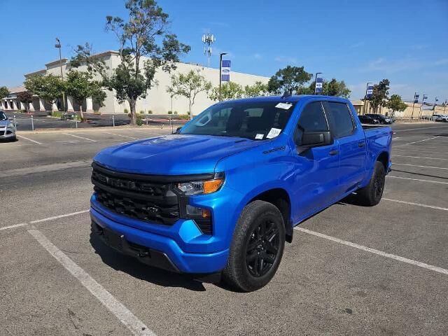 2025 Chevrolet Silverado 1500 Custom