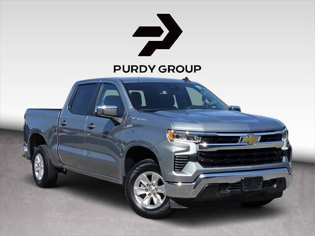2025 Chevrolet Silverado 1500 LT — photo 1 of 13