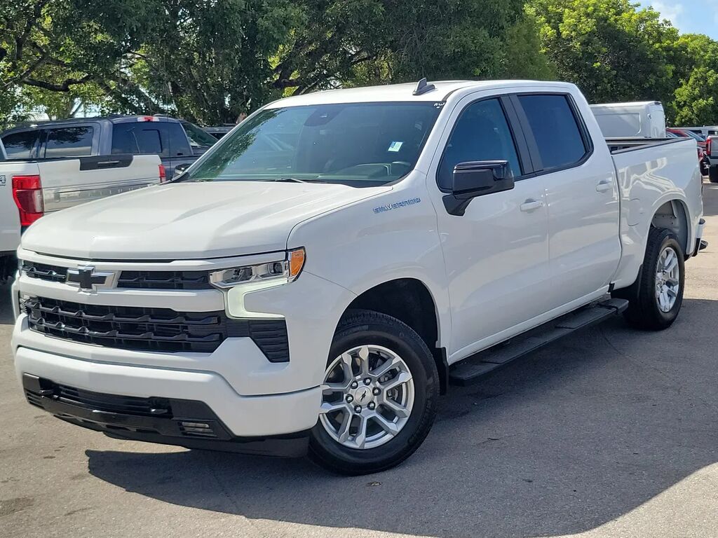 2024 Chevrolet Silverado 1500 RST — photo 1 of 13