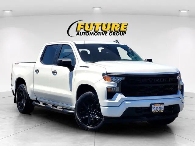2023 Chevrolet Silverado 1500 Custom