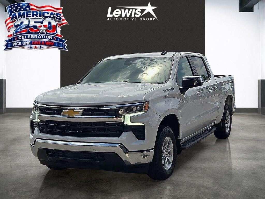 2023 Chevrolet Silverado 1500 LT — photo 1 of 13