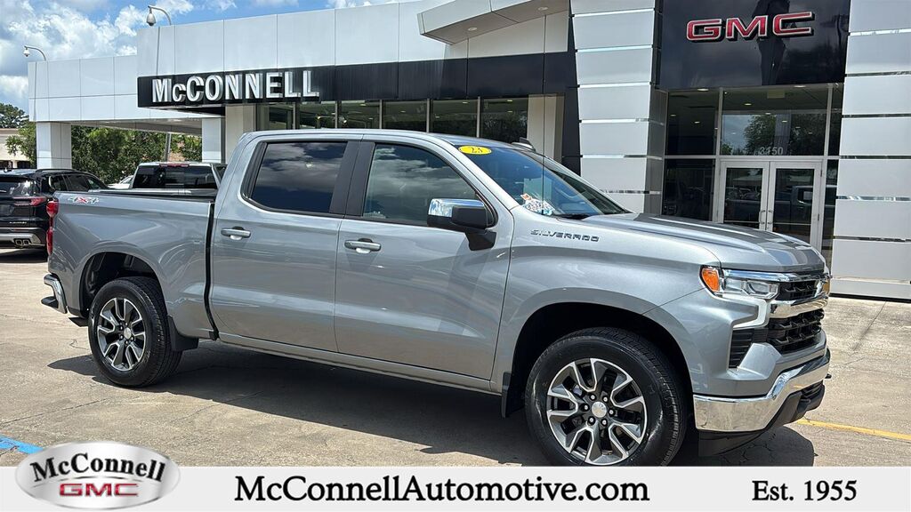 2023 Chevrolet Silverado 1500 LT — photo 1 of 19