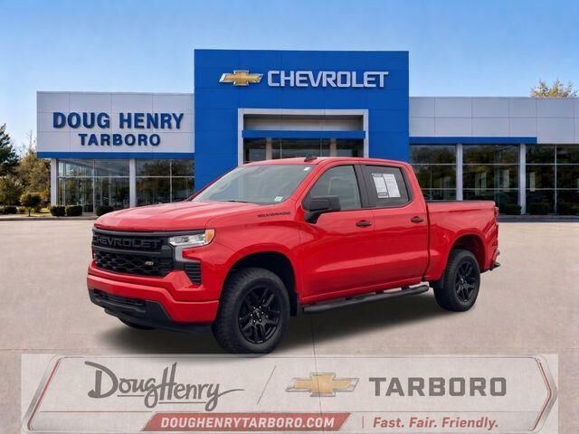 2025 Chevrolet Silverado 1500 Custom