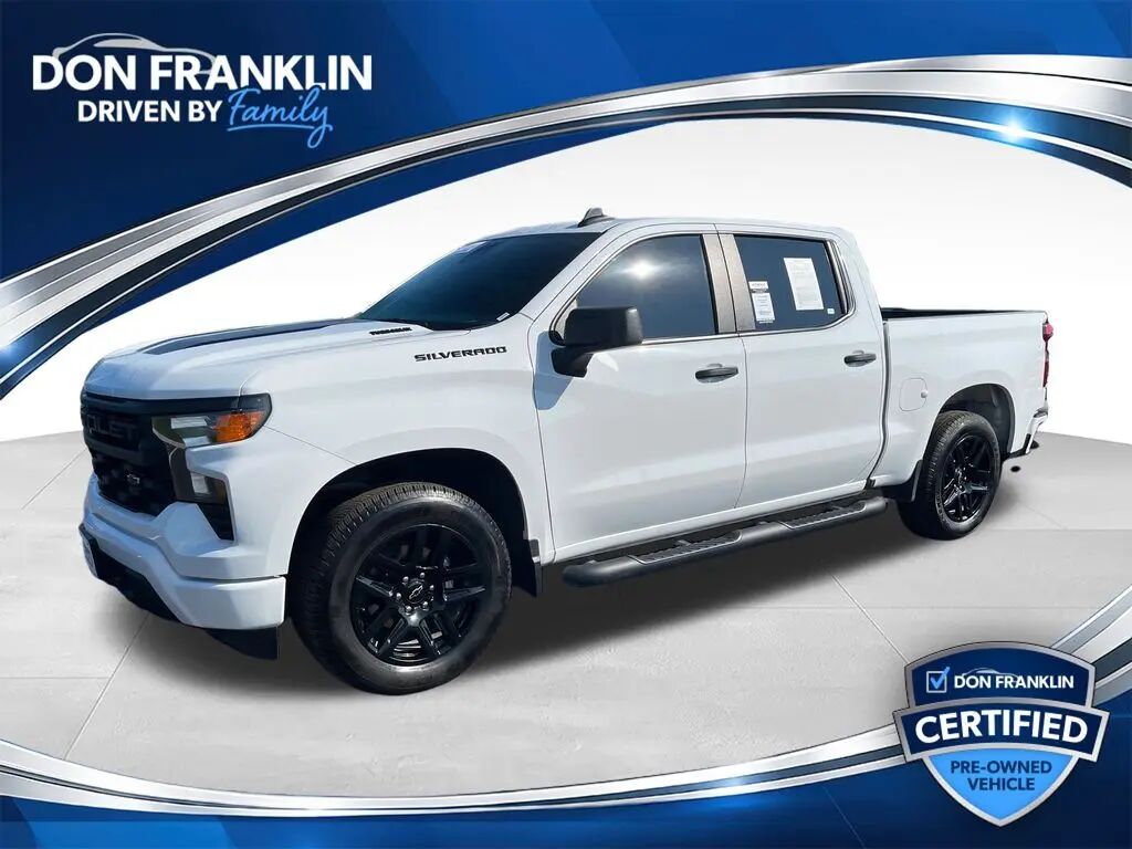 2025 Chevrolet Silverado 1500 Custom — photo 1 of 13