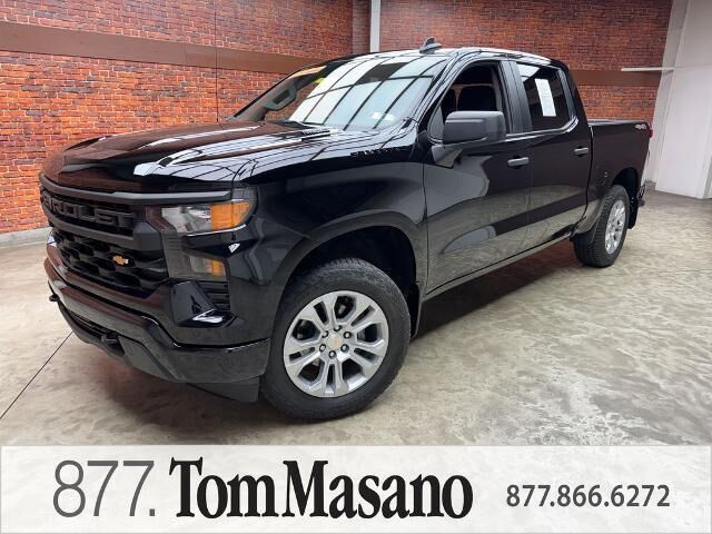 2025 Chevrolet Silverado 1500 Custom — photo 1 of 13