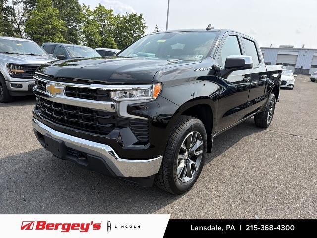 2025 Chevrolet Silverado 1500 LT